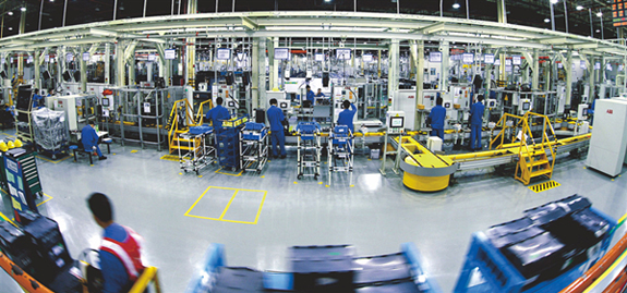 菲思盾壁掛爐全自動生產車間