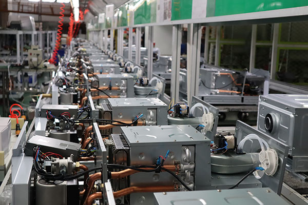 菲思盾壁掛爐進(jìn)口自動(dòng)化生產(chǎn)線